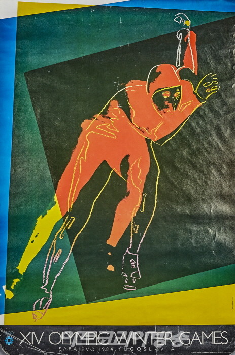‘XIV OLYMPIC WINTER GAMES SARAJEVO’, 1984, 91x61cm : 동계올림픽 기념포스터로 앤디 워홀의 1963년 작품사용