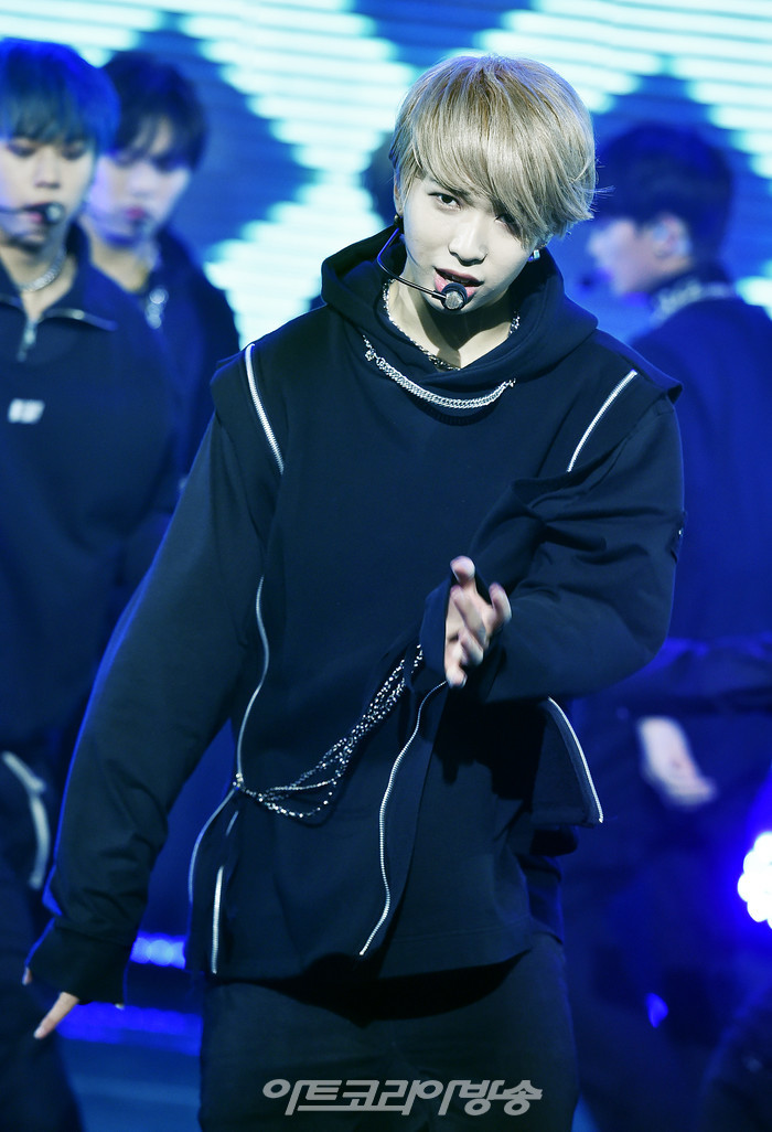 T1419(레오)_ 데뷔 1집 싱글 앨범 ‘BEFORE SUNRISE Part.1' 쇼케이스. 2021.01.11 제공 MLD엔터테인먼트