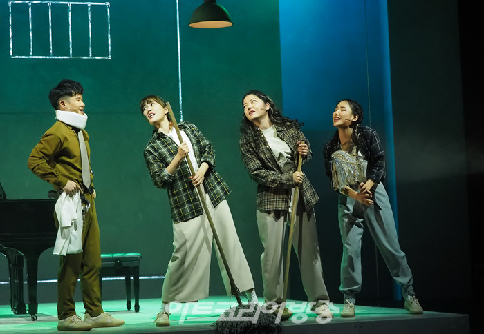 뮤지컬 '포미니츠' 프레스콜(뮈체 역 육현욱, 프랭키 역 노지연, 아이즈 역 김하연, 되르테 역 안현아). 2021.04.13 ⓒ아트코리아방송 이용선 기자