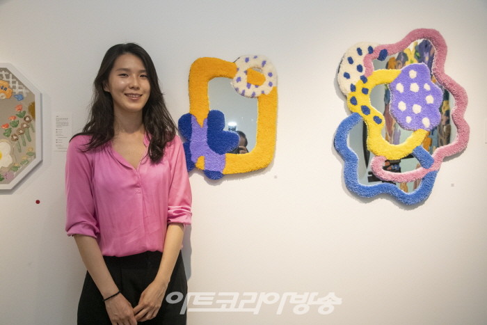 우유경 개인전 Youkyung Woo ‘abstract flowers in my garden'