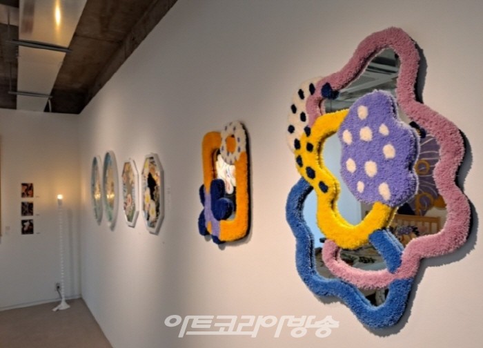 우유경 개인전 Youkyung Woo ‘abstract flowers in my garden'