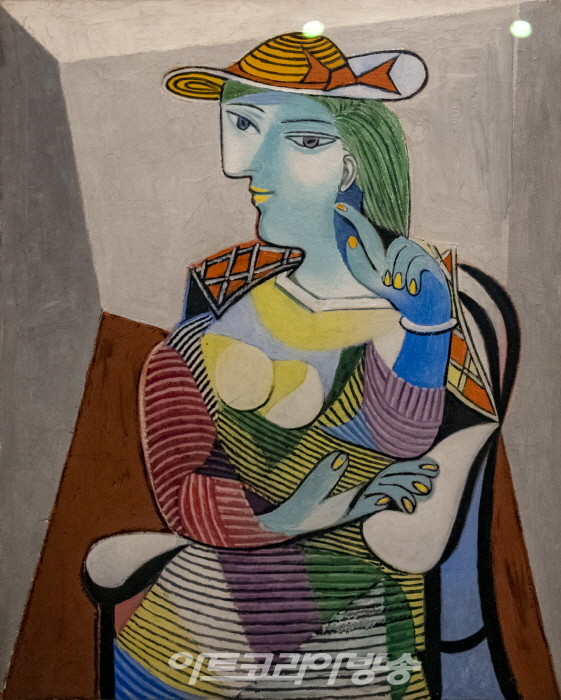 마리 테레즈의 초상-1973. 1. 6, 파리 캔버스의 유화 100*81cm 파리 국립피카소미술관