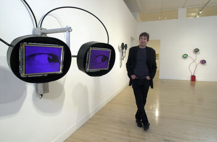Alan Rath at an exhibition of his work in 2001. Photo PAUL CHINN  SFC