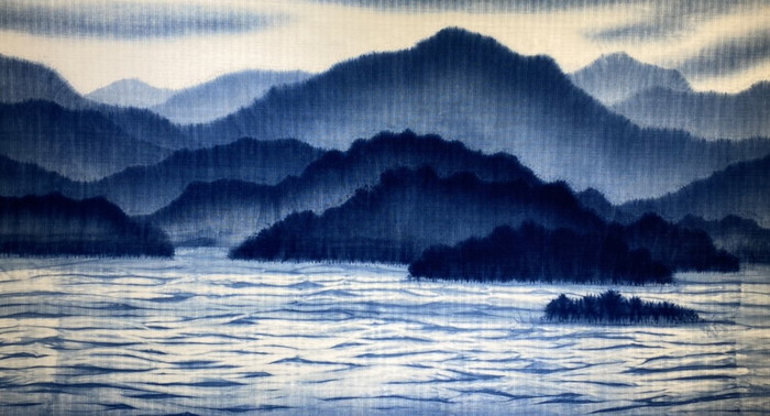 첸진링 작가의 쪽염색 산수화 작품. 제공 나주시천연염색문화재단