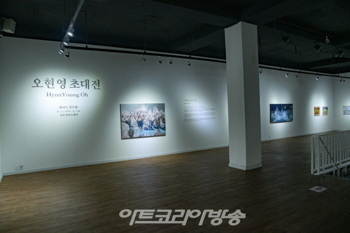 오현영 작가 '바코드산수화'전