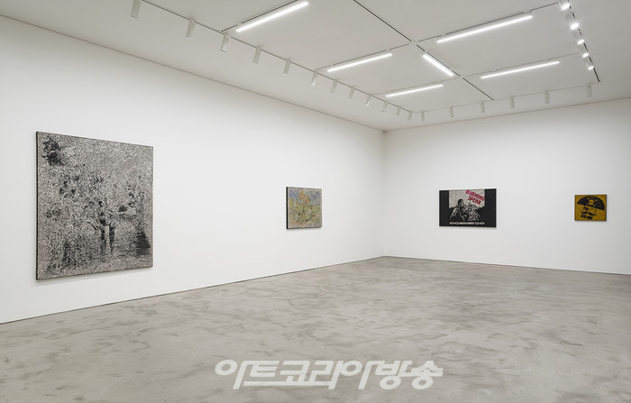 국제갤러리 1관(K1) 다니엘 보이드 개인전 《보물섬(Treasure Island)》 설치전경이미지 제공: 국제갤러리