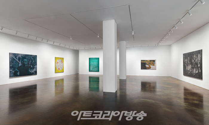 국제갤러리 2관(K2) 다니엘 보이드 개인전《보물섬(Treasure Island)》 설치전경이미지 제공: 국제갤러리