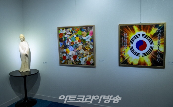 제4회 한국미술리더展의 제2차 미술작품 추급권 한국미술 재판매권의 입법화 추진전시