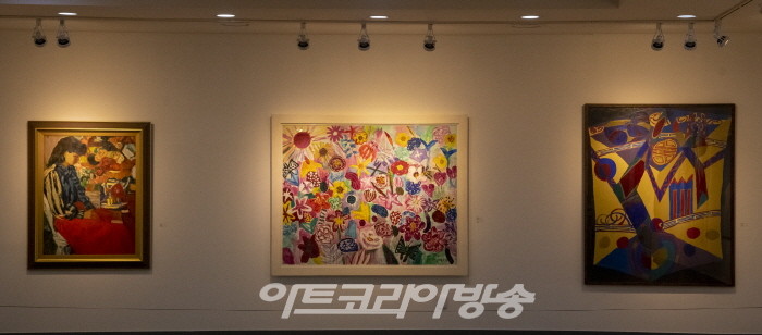 'Koeran Contemporary 24 Artists'전