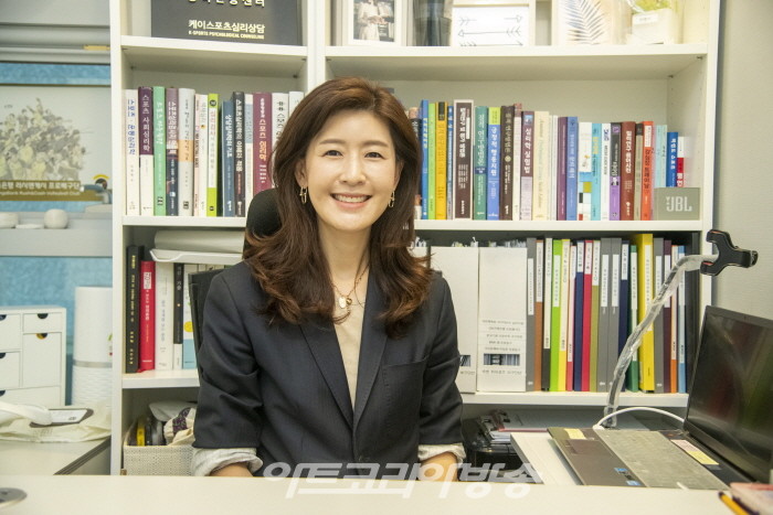 K스포츠 심리상담사 김미선 대표 인터뷰 '심리상담에 미술을 입히다’