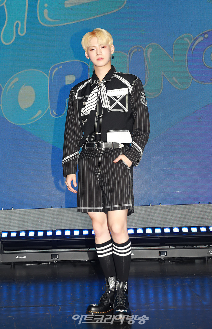 온앤오프(ONF) 효진 'POPPING' 쇼케이스 제공 WM엔터테인먼트