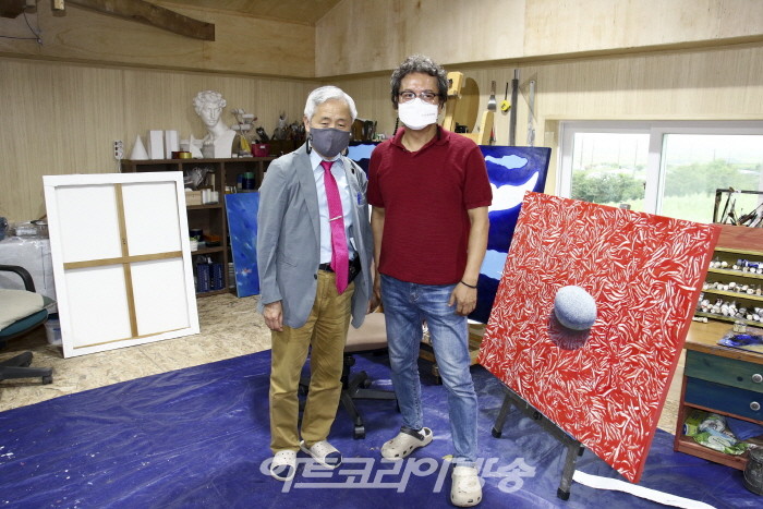 11월 개인전을 준비하는 “멸치화가” 채수평 작가