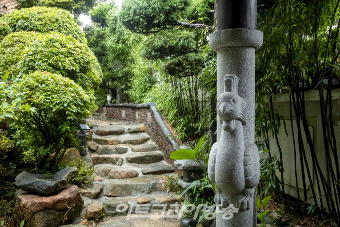 전통 복식 부문 김현숙 명인 '옷이 곧 사람이다'