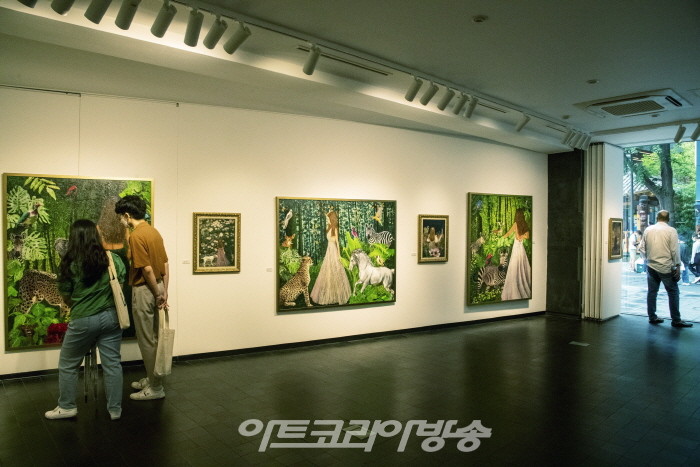 리정 개인전 ‘In Paradise’