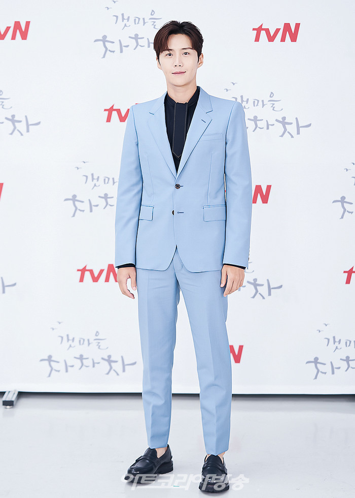 ​tvN 새토일드라마 '갯마을 차차차' 제작발표회(김선호) 제공 tvN