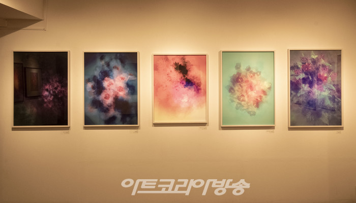 유수호 개인전 ‘Middle Space, My Princess Chrystie’