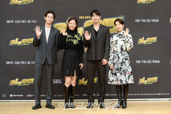 SBS 새 금토드라마 '원 더 우먼' 제작발표회(이원근, 이하늬, 이상윤, 진서연) 제공 SBS
