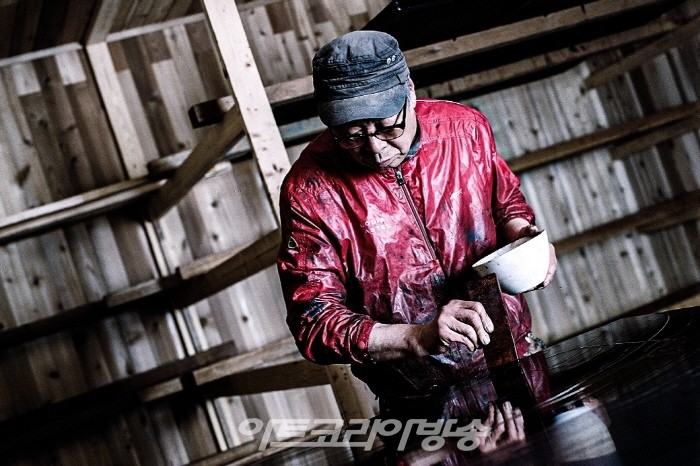 전용복 작가 작업 사진