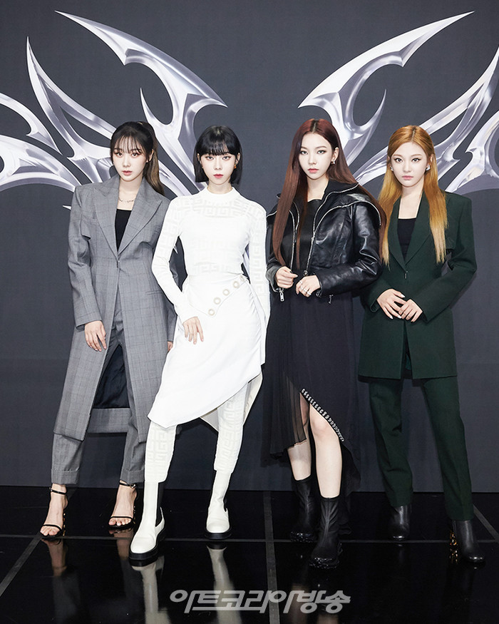 에스파 '새비지'(Savage) 기자간담회(지젤, 윈터, 카리나, 닝닝). 제공 SM엔터테인먼트