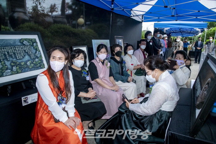 2021년 한국예술문화명인들의 가을 향연 ‘만해치정-鰻蟹雉鼎 가을에 예술을 담다’