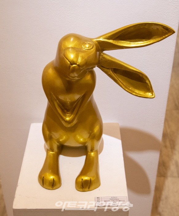 한재철 작품-토끼보기