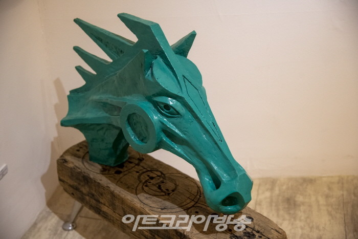 한재철 작품-말머리