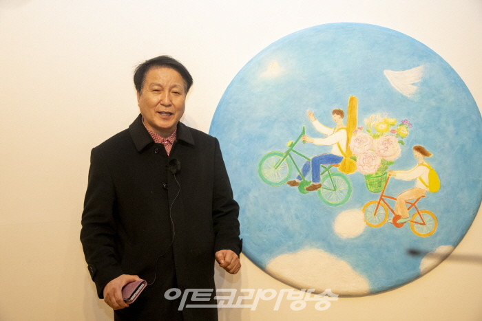 김종근 미술평론가