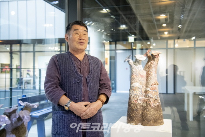 손환 도자 작가