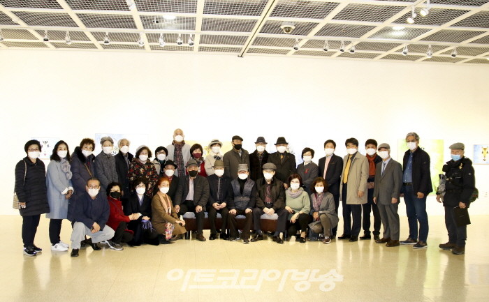 제5회 근정 서주선 작품전 ‘極과 極의 만남 始展’