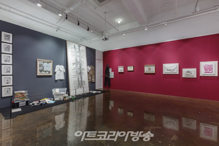 작가 이건용과 화상 김수열 ‘작품과 기록들’전