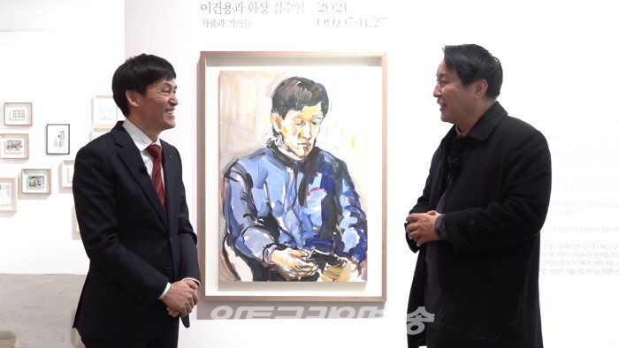 한국의 찰스 사치, `김수열 아산갤러리 대표`와 김종근 미술평론가