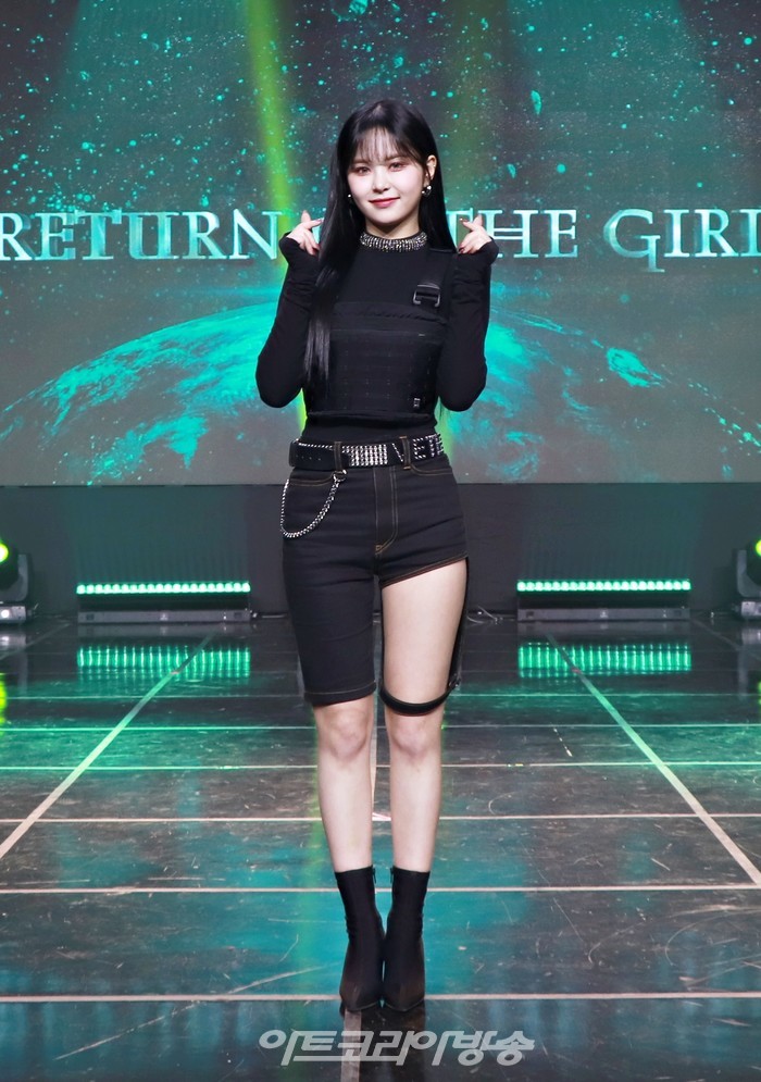 에버글로우 'Return of The Girl' 쇼케이스(이유) 2021.12.01 제공 위에화엔터테인먼트