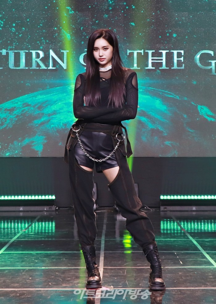 에버글로우 'Return of The Girl' 쇼케이스(아샤) 2021.12.01 제공 위에화엔터테인먼트