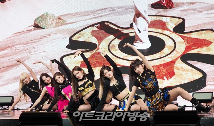 IVE(아이브) 데뷔 싱글앨범 'ELEVEN' 쇼케이스 2021.12.01 사진 ⓒ아트코리아방송 이용선 기자