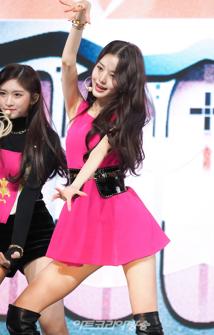 IVE(아이브) 데뷔 싱글앨범 'ELEVEN' 쇼케이스(장원영) 2021.12.01 사진 ⓒ아트코리아방송 이용선 기자