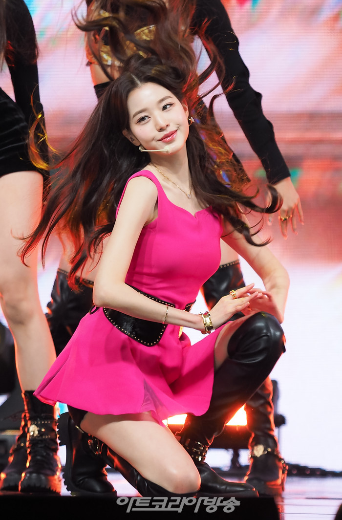 IVE(아이브) 데뷔 싱글앨범 'ELEVEN' 쇼케이스(장원영) 2021.12.01 사진 ⓒ아트코리아방송 이용선 기자