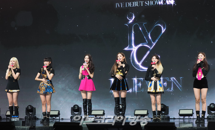IVE(아이브) 데뷔 싱글앨범 'ELEVEN' 쇼케이스(리즈, 레이, 장원영, 안유진, 가을, 이서) 2021.12.01 사진 ⓒ아트코리아방송 이용선 기자