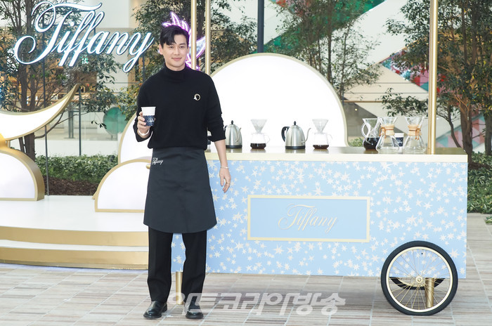 티파니 홀리데이 팝업 행사(구본길 선수) 2021.12.04 사진 ⓒ아트코리아방송 이용선 기자