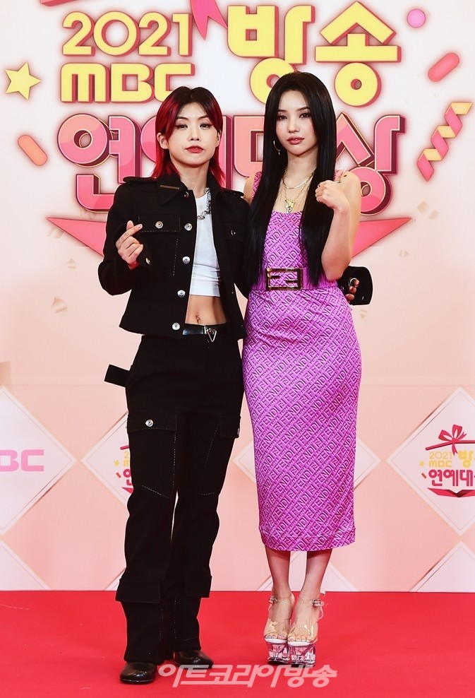 '2021 MBC 방송연예대상' 시상식 '방과후 설렘'(아이키, (여자)아이들 소연) 제공 MBC