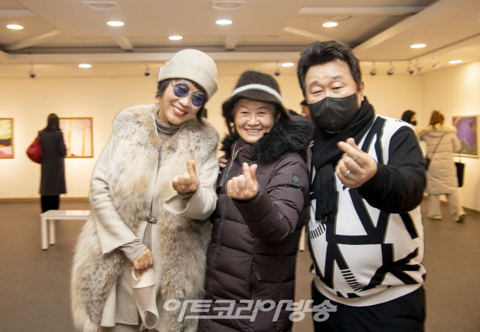 남궁옥분, 아트코리아방송 김종숙 미국뉴저지 지회장, 임하룡