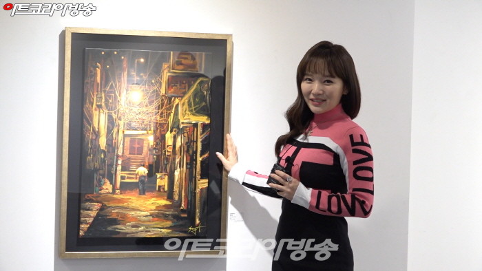 윤송아의 아버지의 뒷 모습