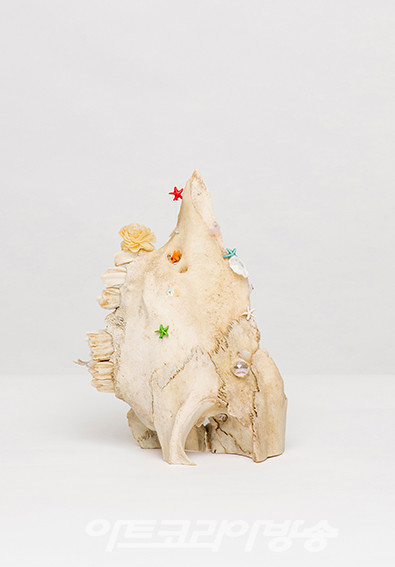 사이_between  이지혜. 최미향. 오혜련 사진전