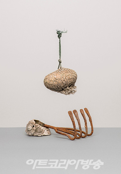 사이_between  이지혜. 최미향. 오혜련 사진전