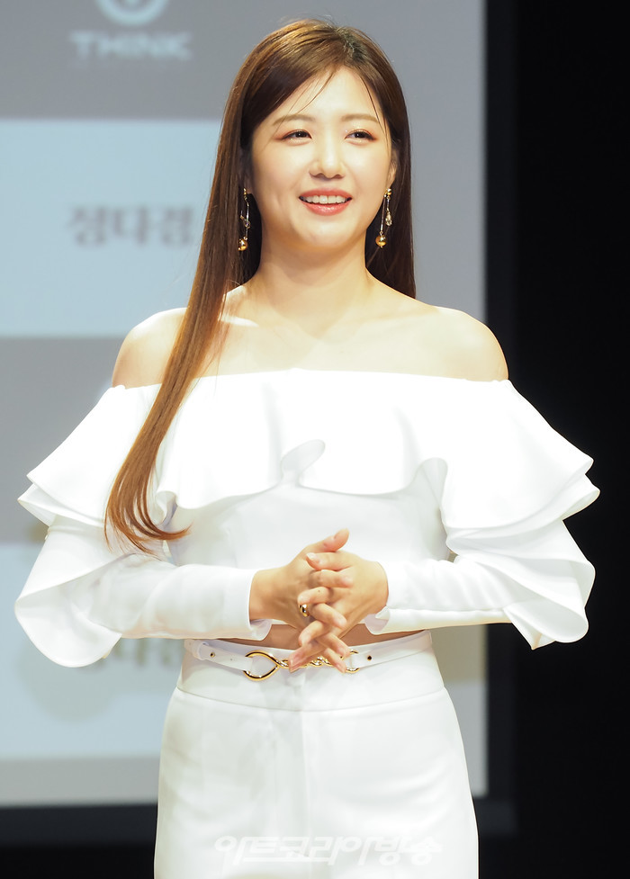 정다경 '가라 그래' 쇼케이스. 2022.01.13 사진 ⓒ아트코리아방송 이용선 기자