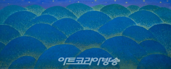 김인옥 작가의 '현실을 초월한 이상향의 세계'