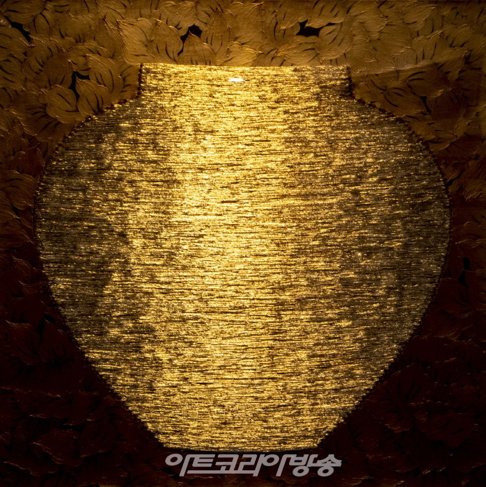 김순철 개인전 'About wish' 한지에 채색과 바느질