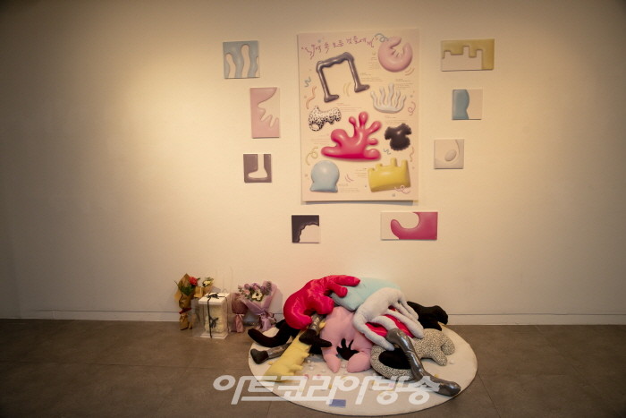 2022 디자인대학 연합전시회 '옥타린-연(緣)'