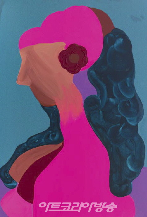 She- 그녀 빨간꽃을 달고