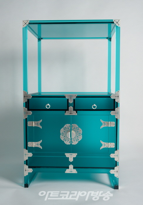 아크퍼니쳐 & (주)흥왕과 협업 '2022 서울리빙디자인페어 신작전시'