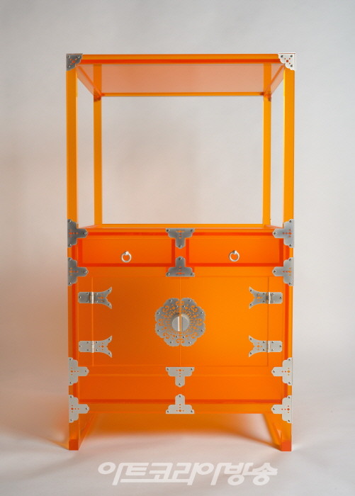 아크퍼니쳐 & (주)흥왕과 협업 '2022 서울리빙디자인페어 신작전시'